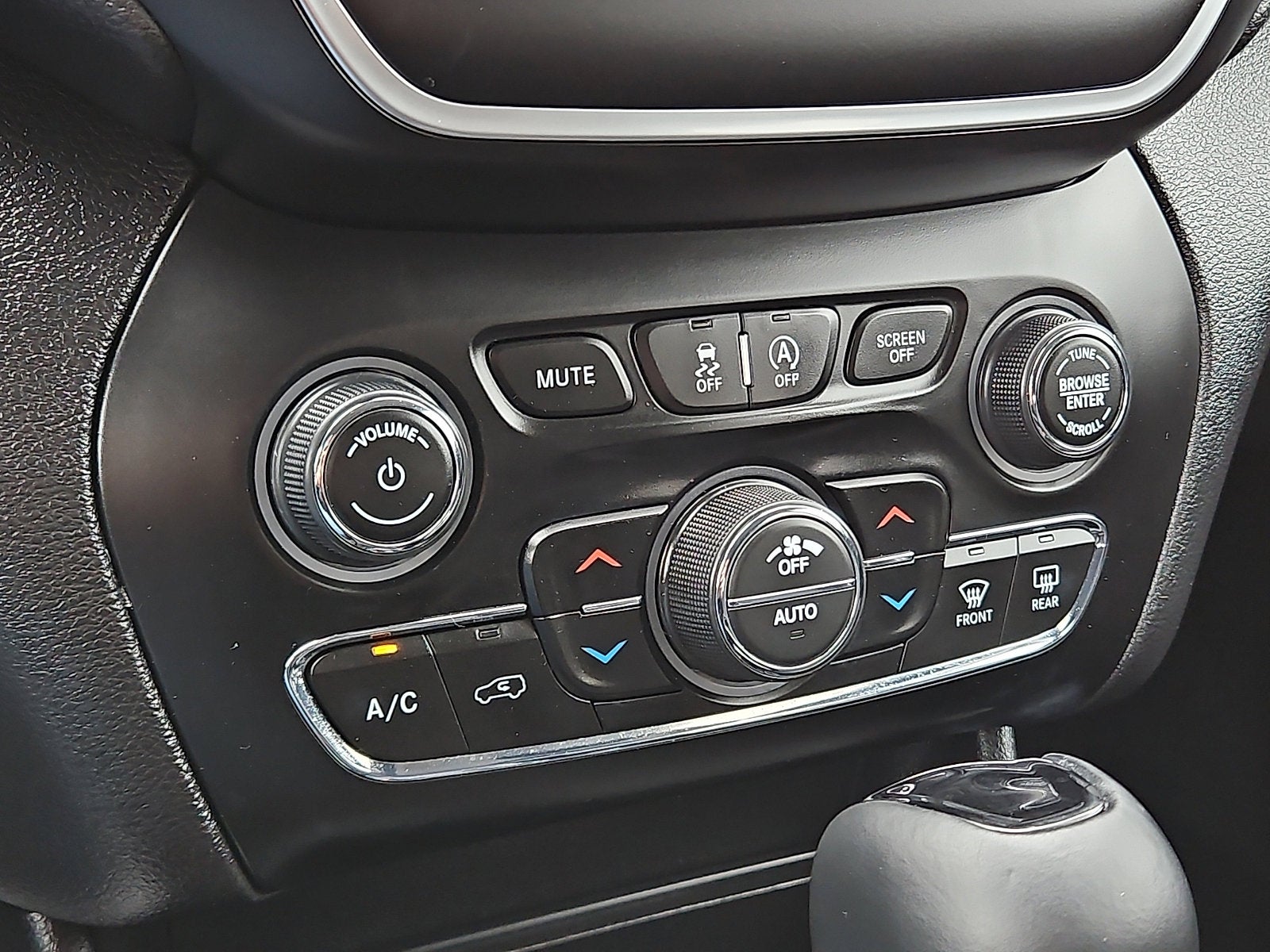 2019 Jeep Cherokee Altitude