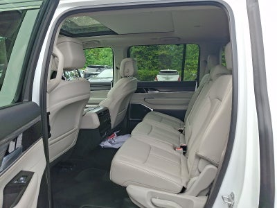 2023 Jeep Wagoneer Series II
