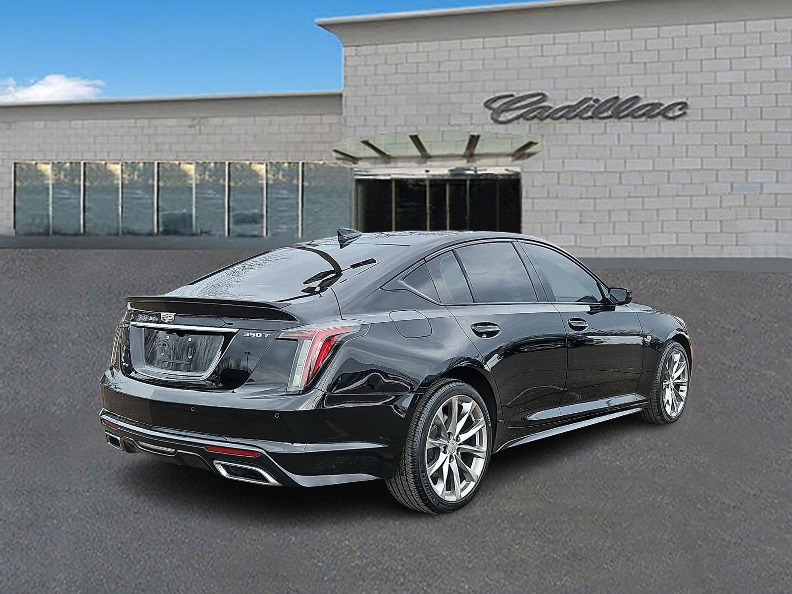 2022 Cadillac CT5 Sport