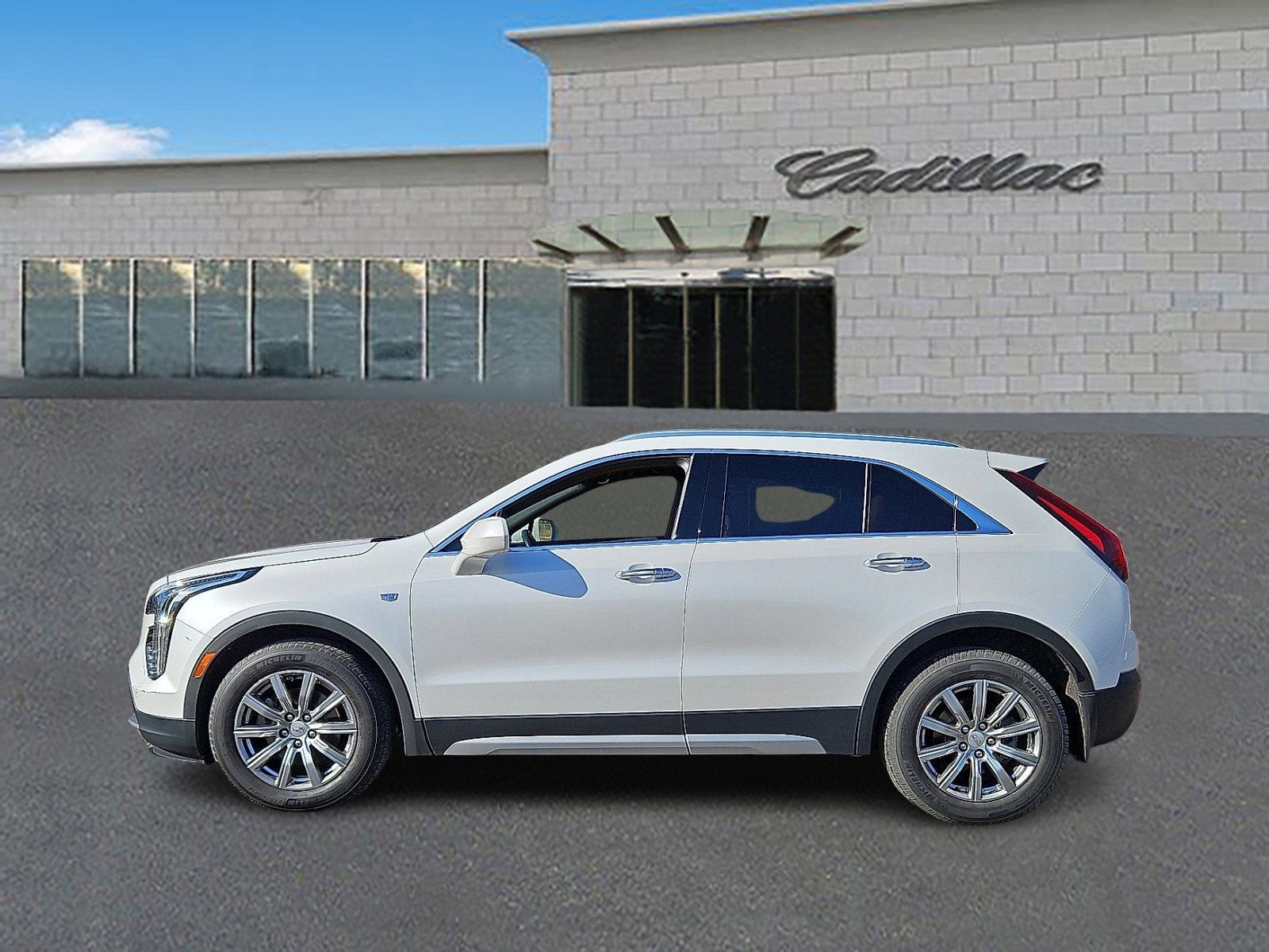 2019 Cadillac XT4 FWD Premium Luxury