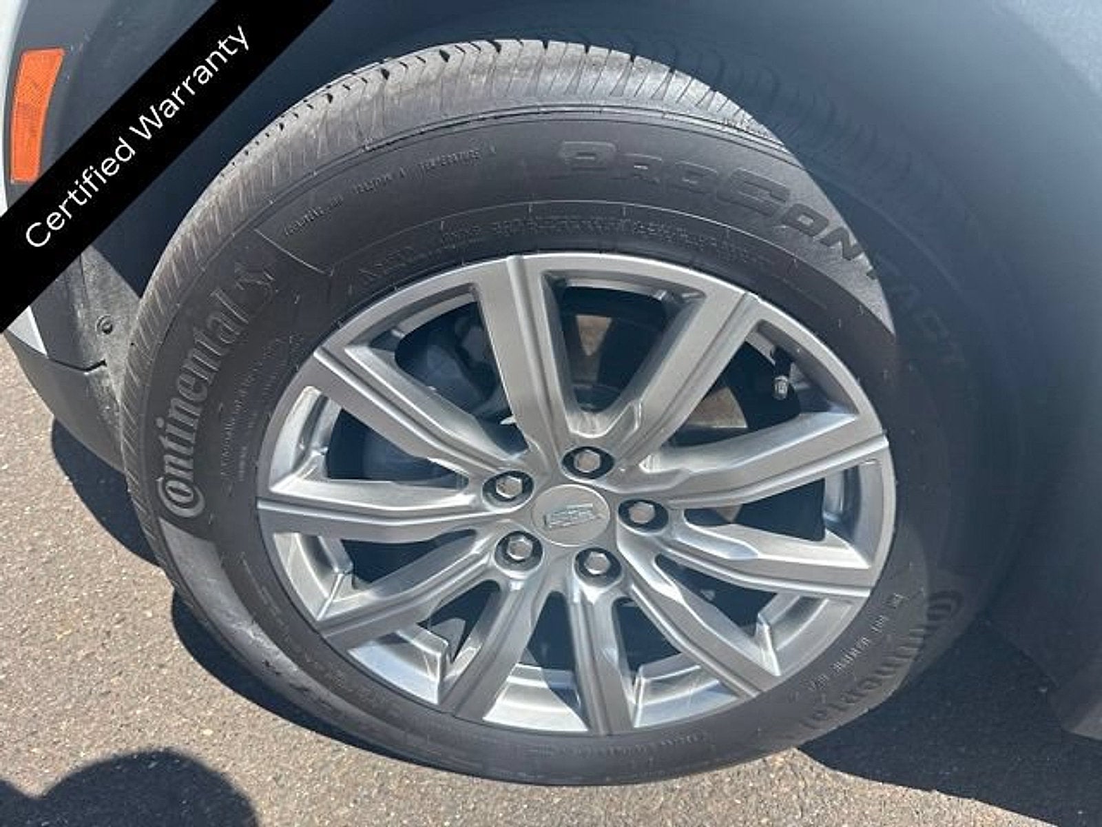 2023 Cadillac XT4 AWD Premium Luxury