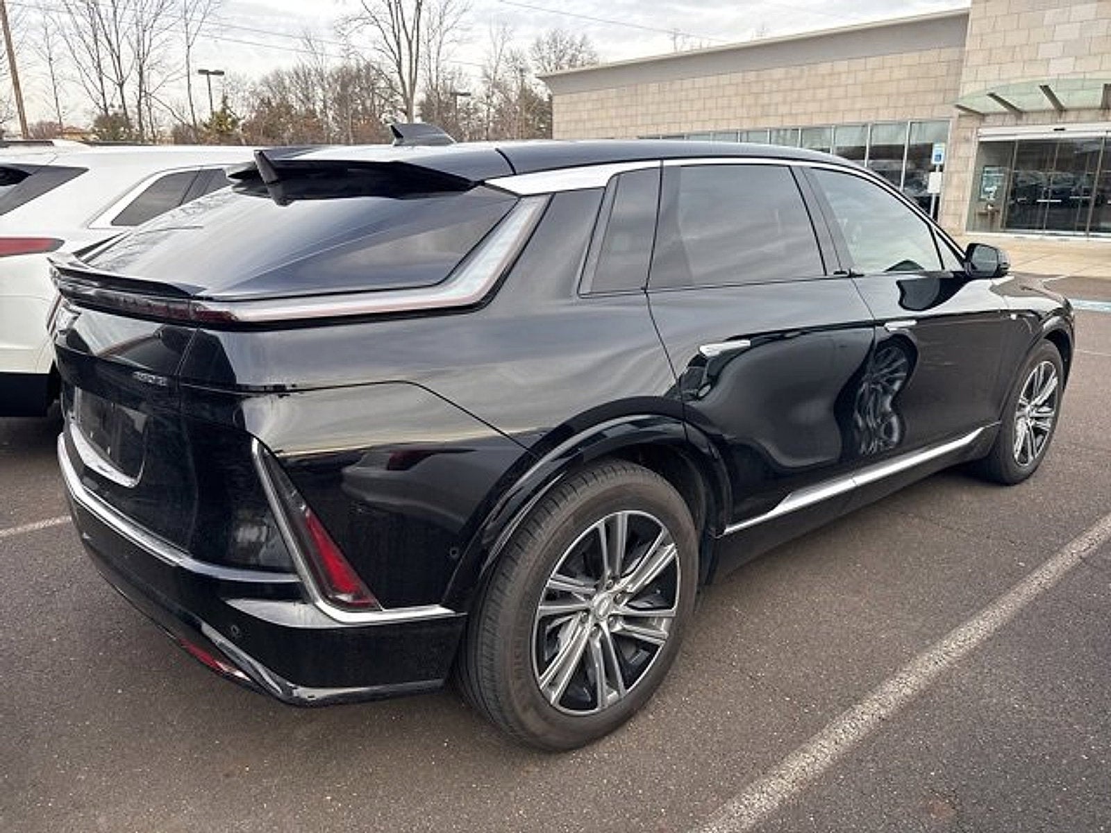 2023 Cadillac LYRIQ Luxury