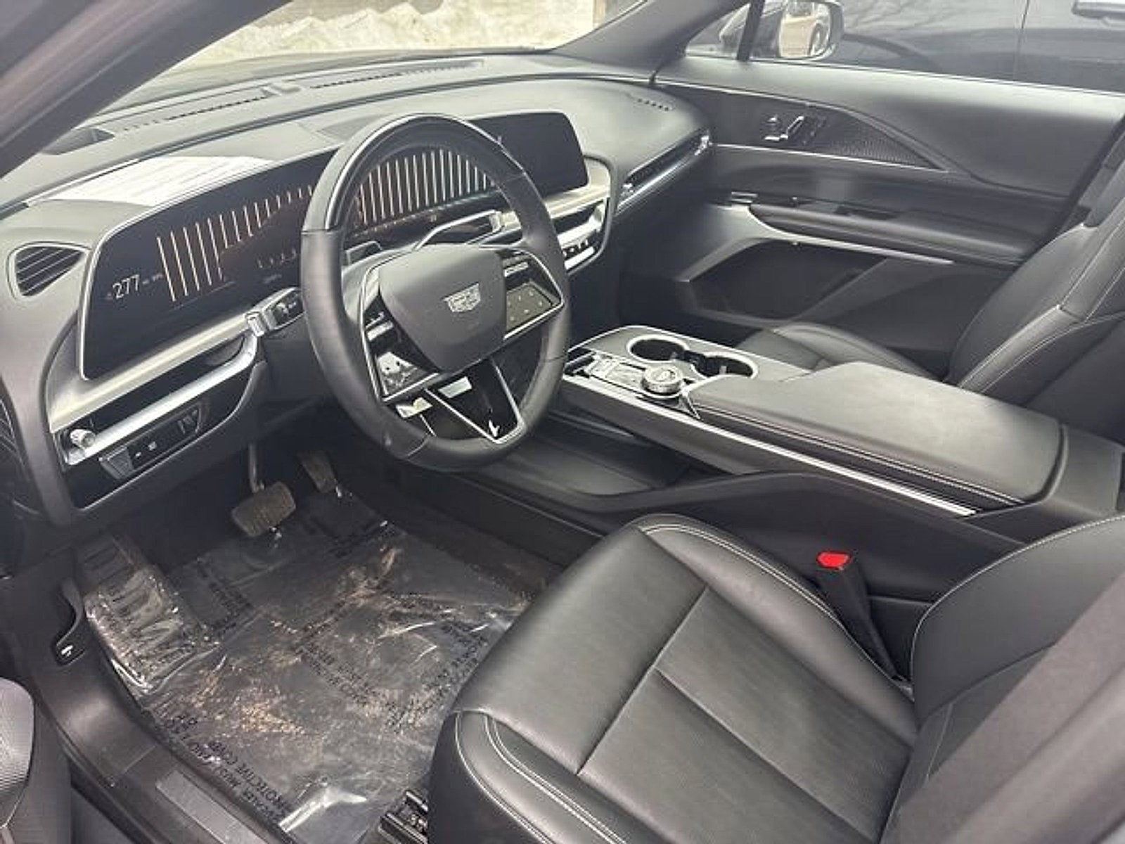 2023 Cadillac LYRIQ Luxury