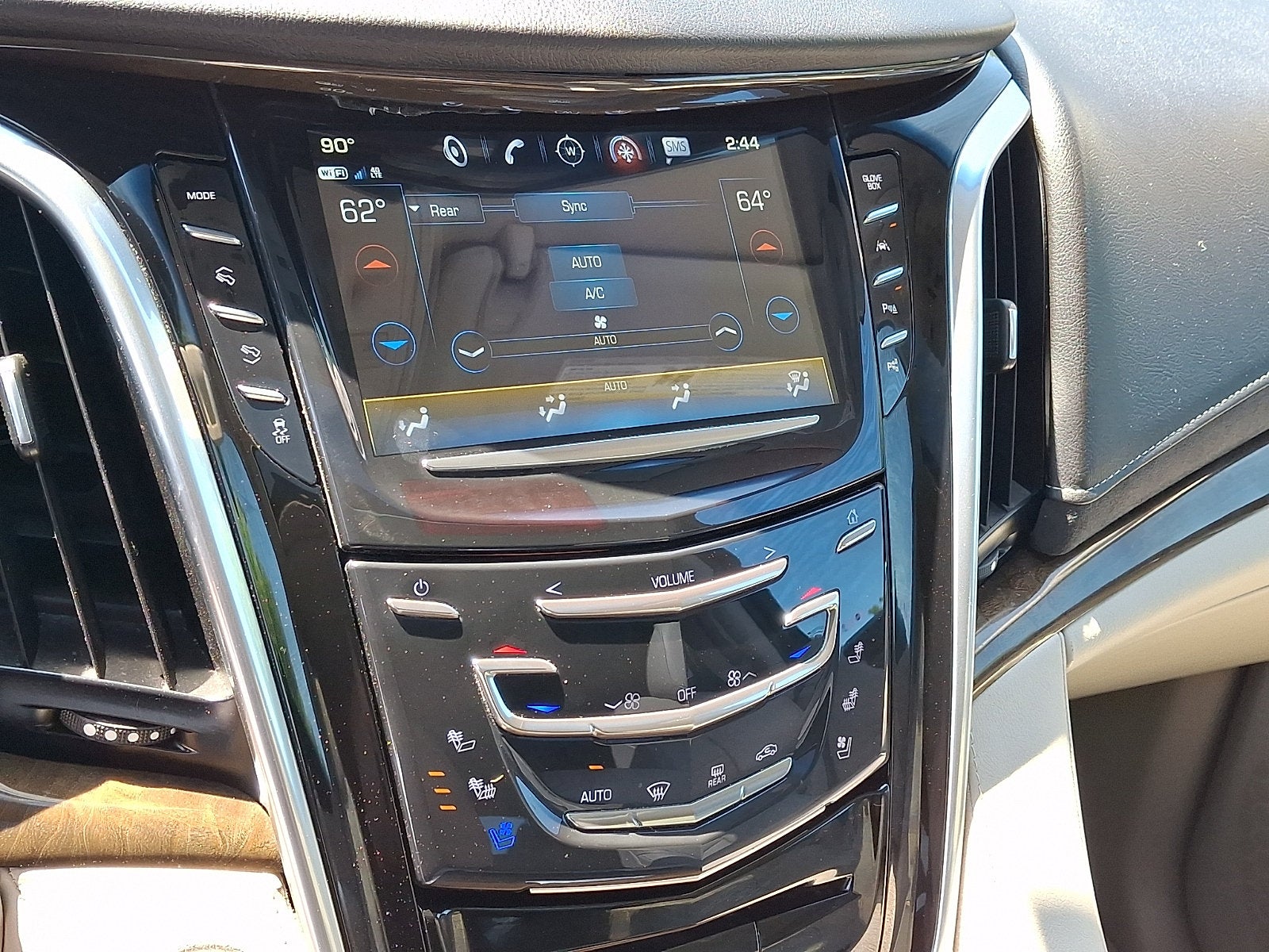 2020 Cadillac Escalade Luxury