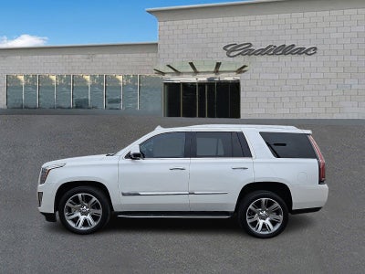 2016 Cadillac Escalade Luxury Collection