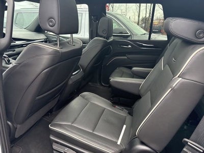 2024 Cadillac Escalade Sport