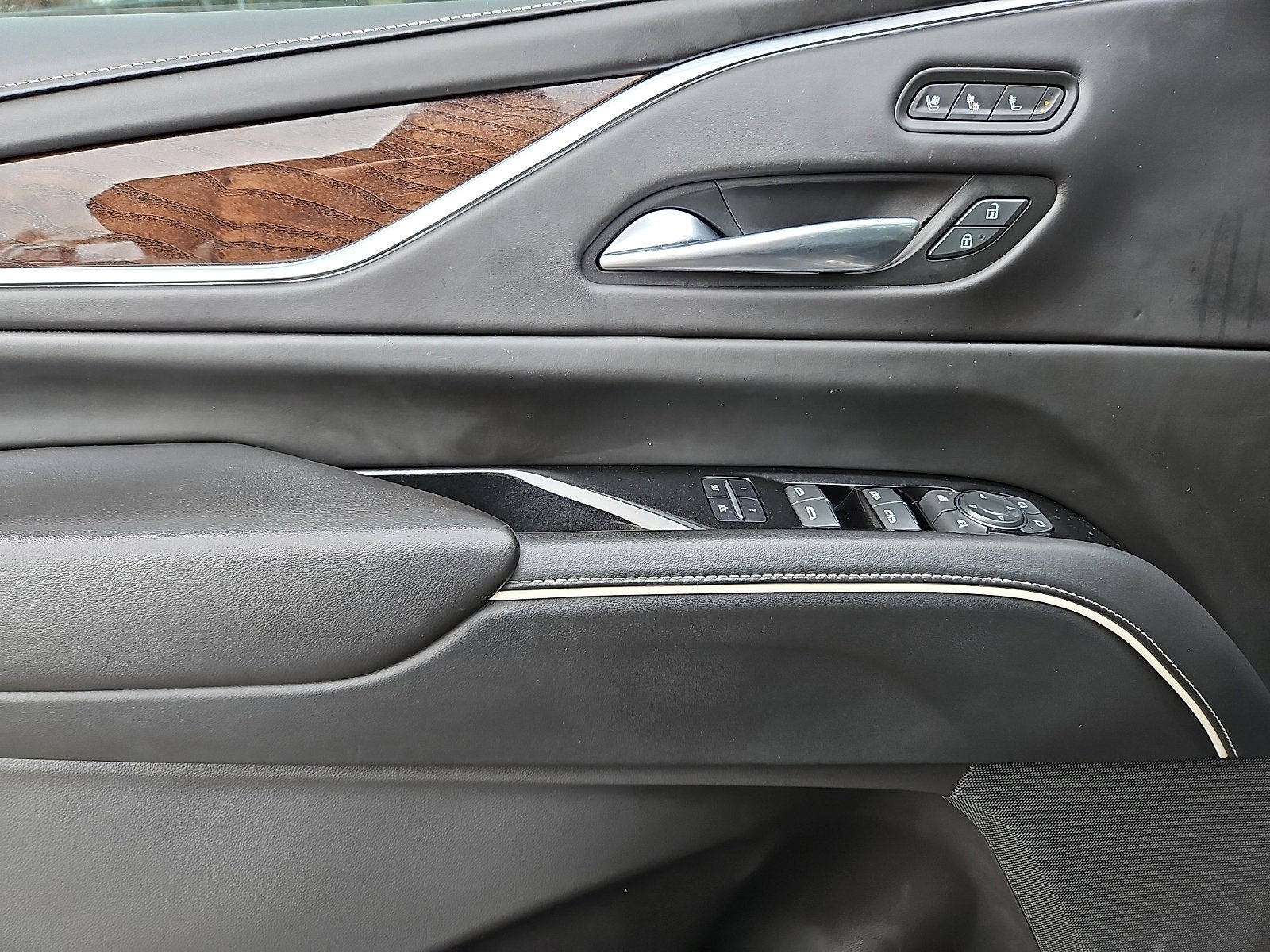 2022 Cadillac Escalade Sport Platinum