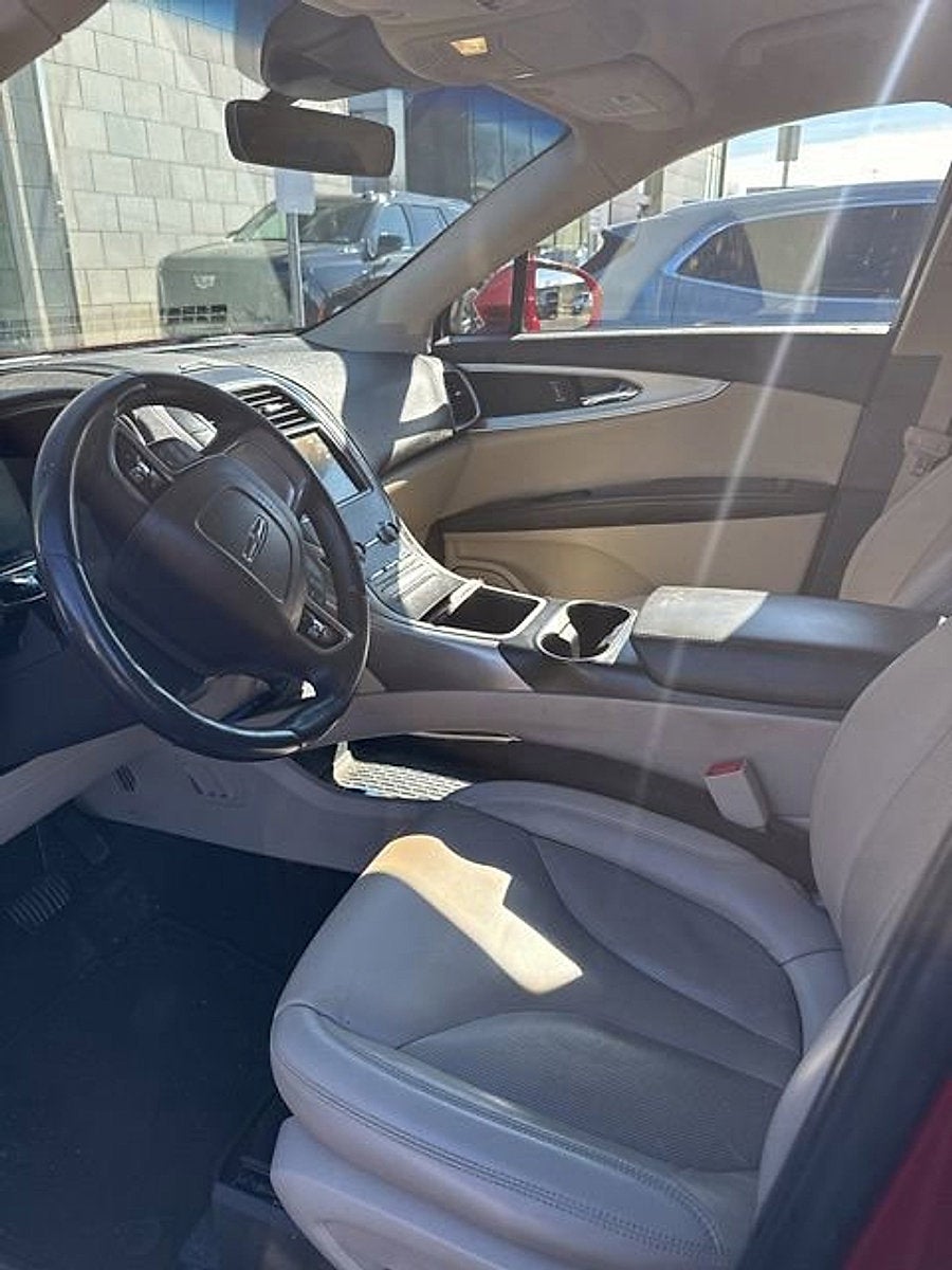 2020 Lincoln Nautilus Standard