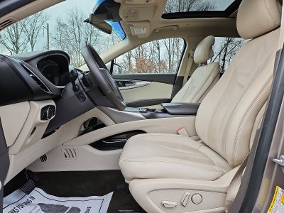 2019 Lincoln Nautilus Select