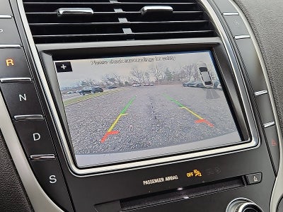 2019 Lincoln Nautilus Select