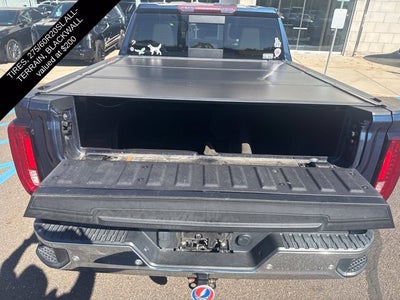 2022 GMC Sierra 1500 SLT