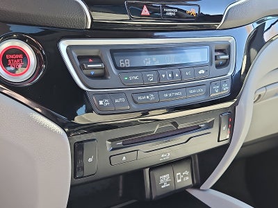 2020 Honda Pilot Touring 8-Passenger