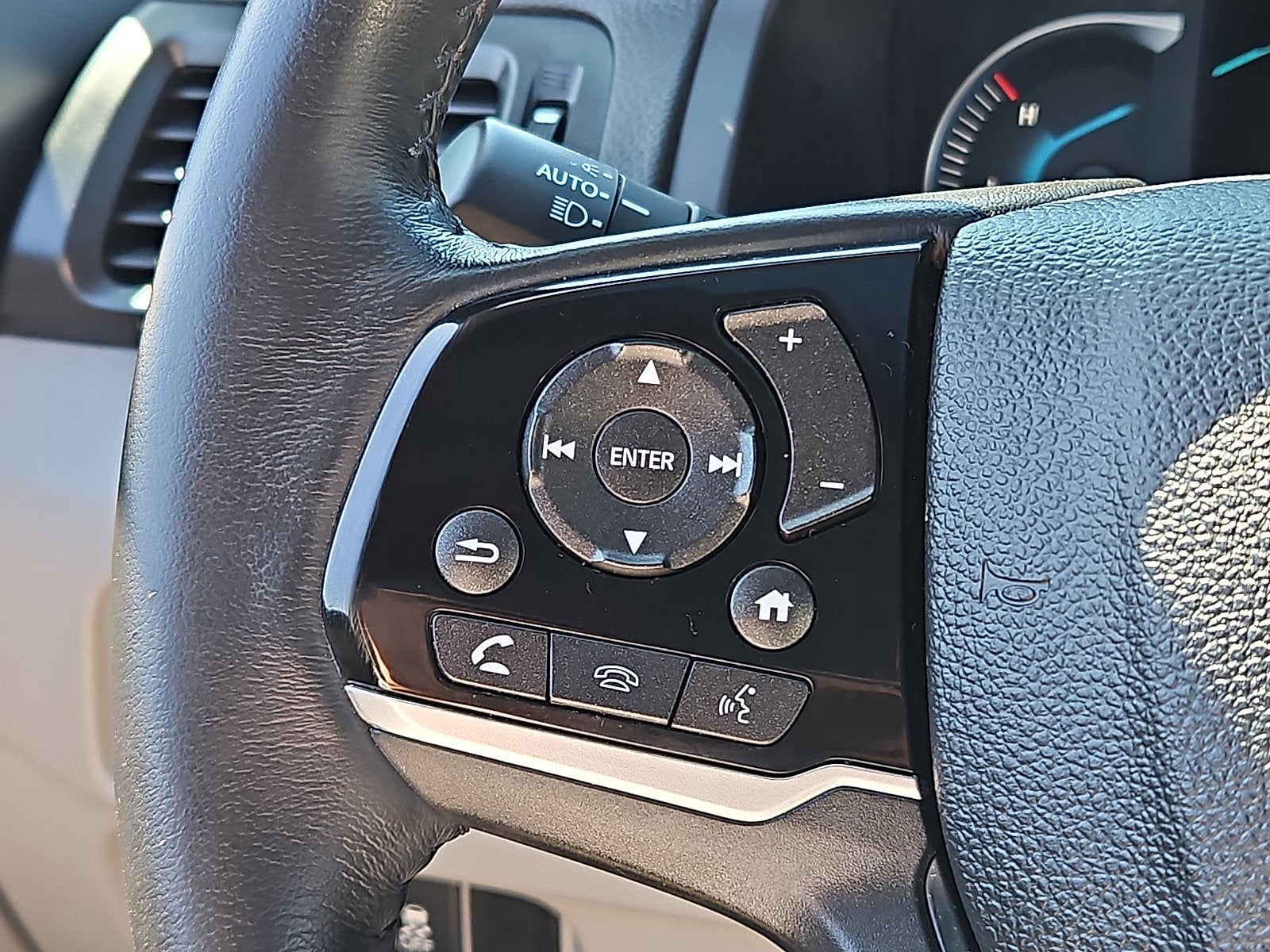 2020 Honda Pilot Touring 8-Passenger