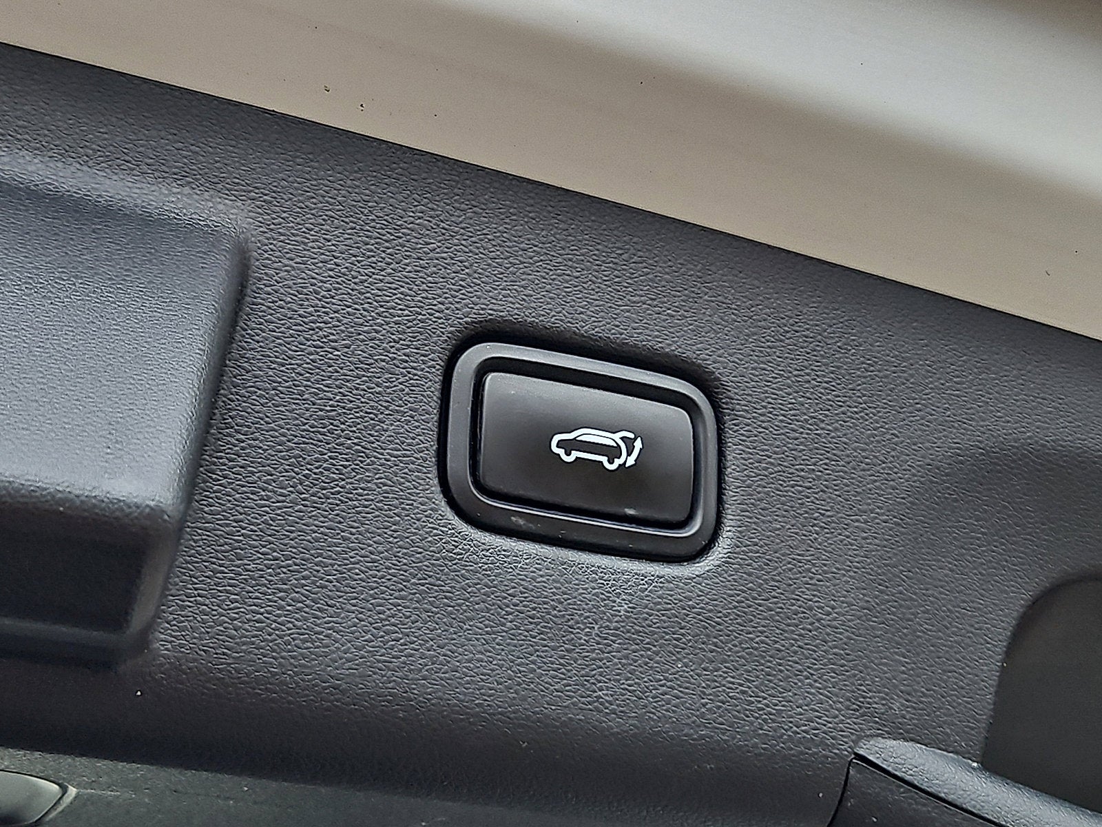 2022 Hyundai TUCSON HYBRID Limited