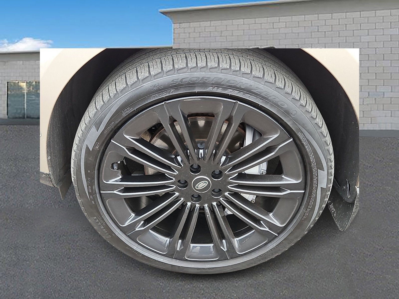 2024 Land Rover Range Rover SE