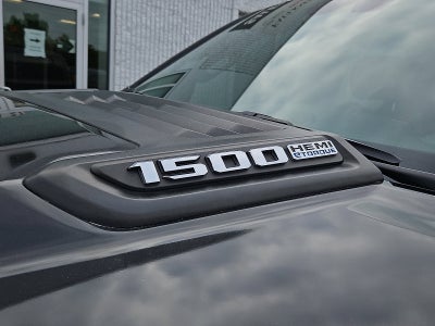 2021 RAM 1500 Laramie Crew Cab 4x4 5'7" Box