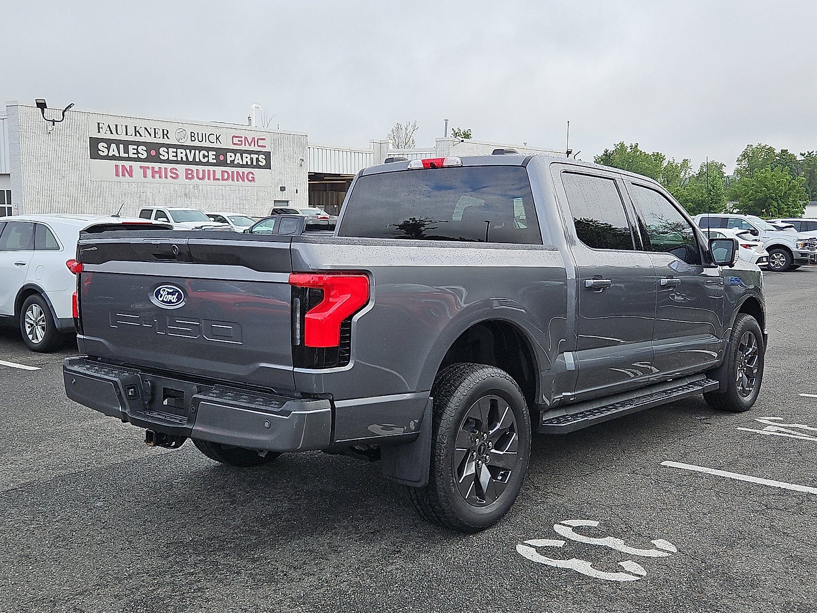 2025 Ford F-150 Lightning Flash