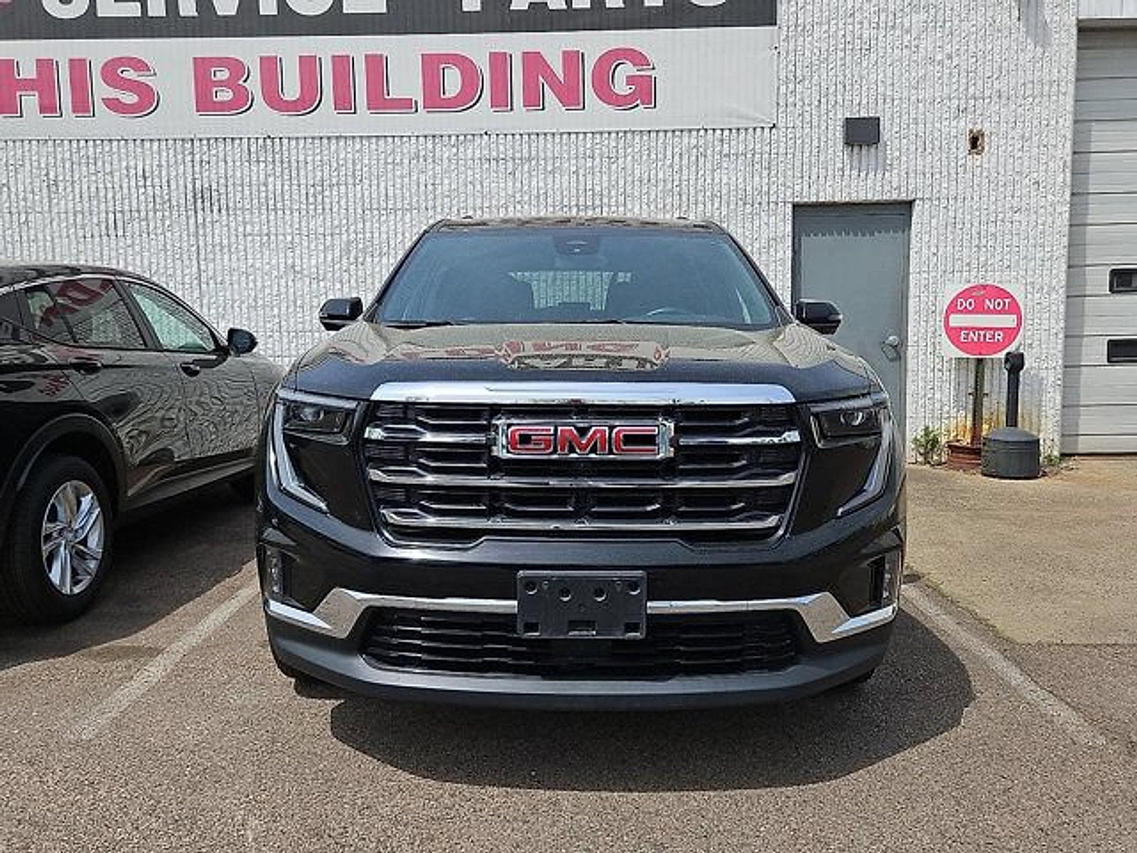 2024 GMC Acadia Elevation