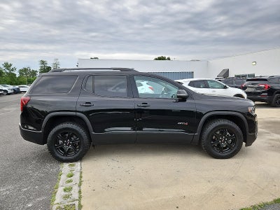 2023 GMC Acadia AT4