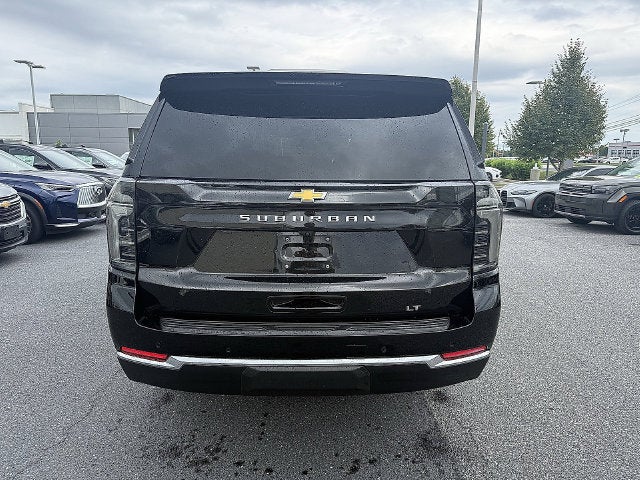 2025 Chevrolet Suburban LT