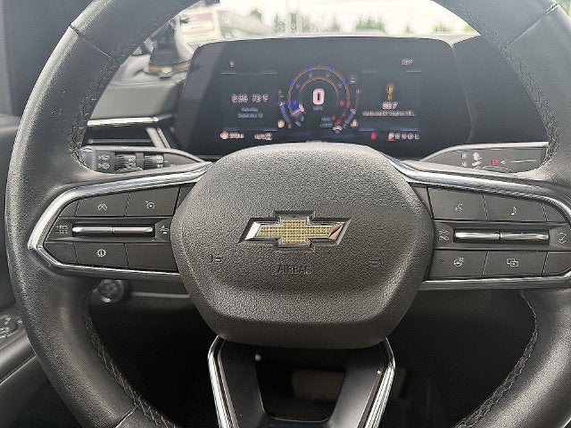 2025 Chevrolet Suburban LT