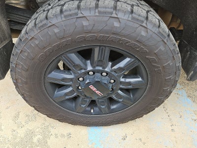 2024 GMC Sierra 2500 HD AT4