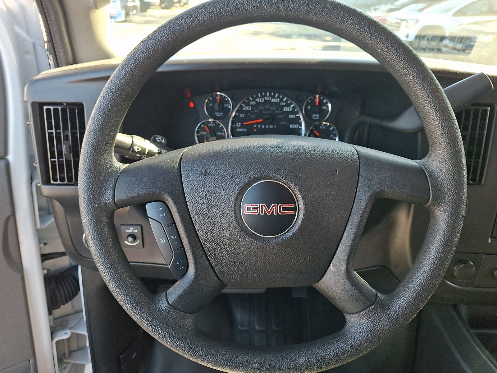 2025 GMC Savana Cargo Work Van