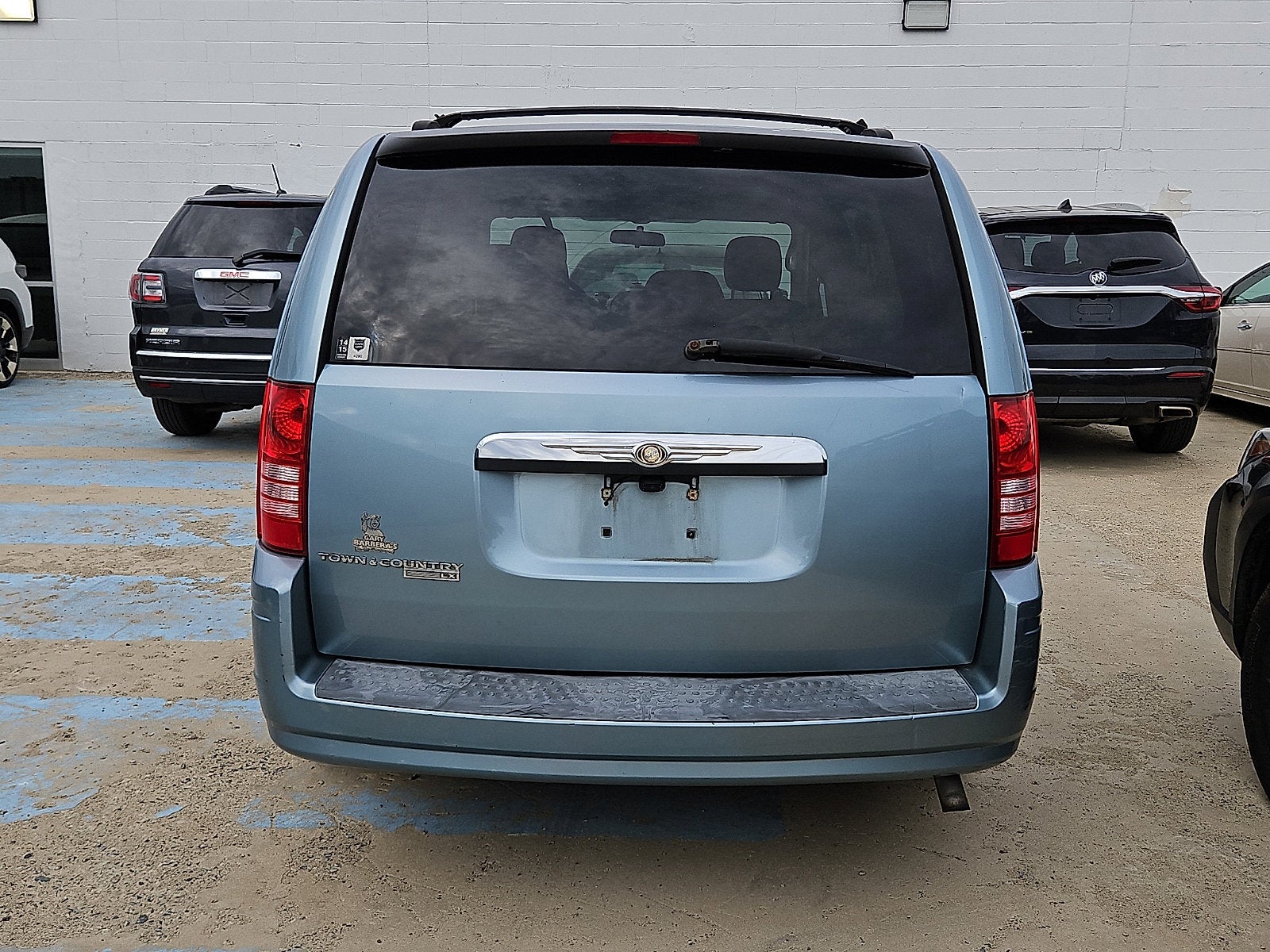 2008 Chrysler Town & Country LX