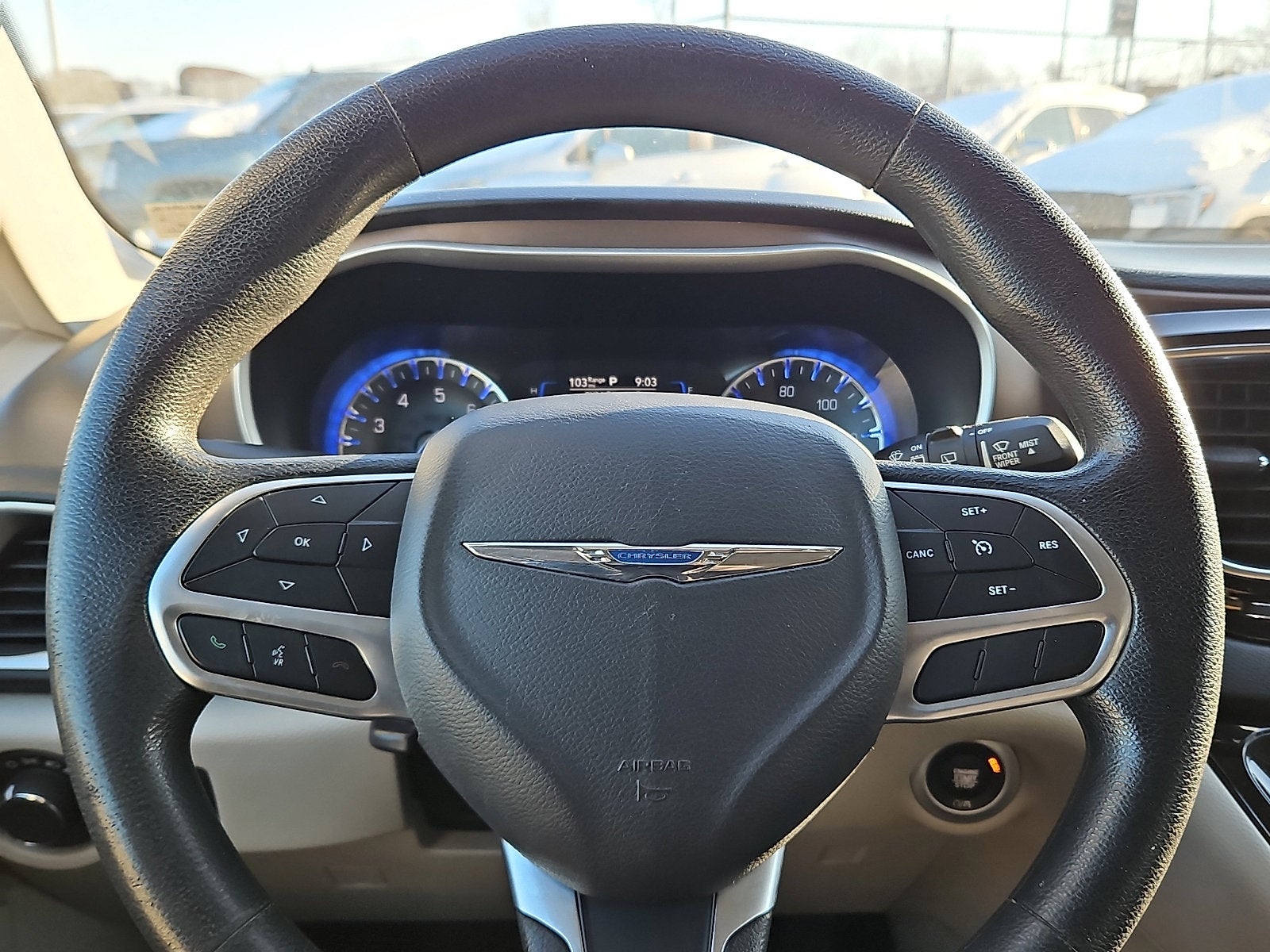 2020 Chrysler Voyager LXI