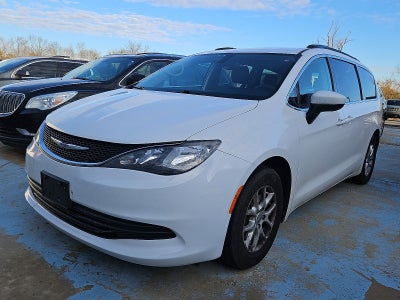 2020 Chrysler Voyager LXI