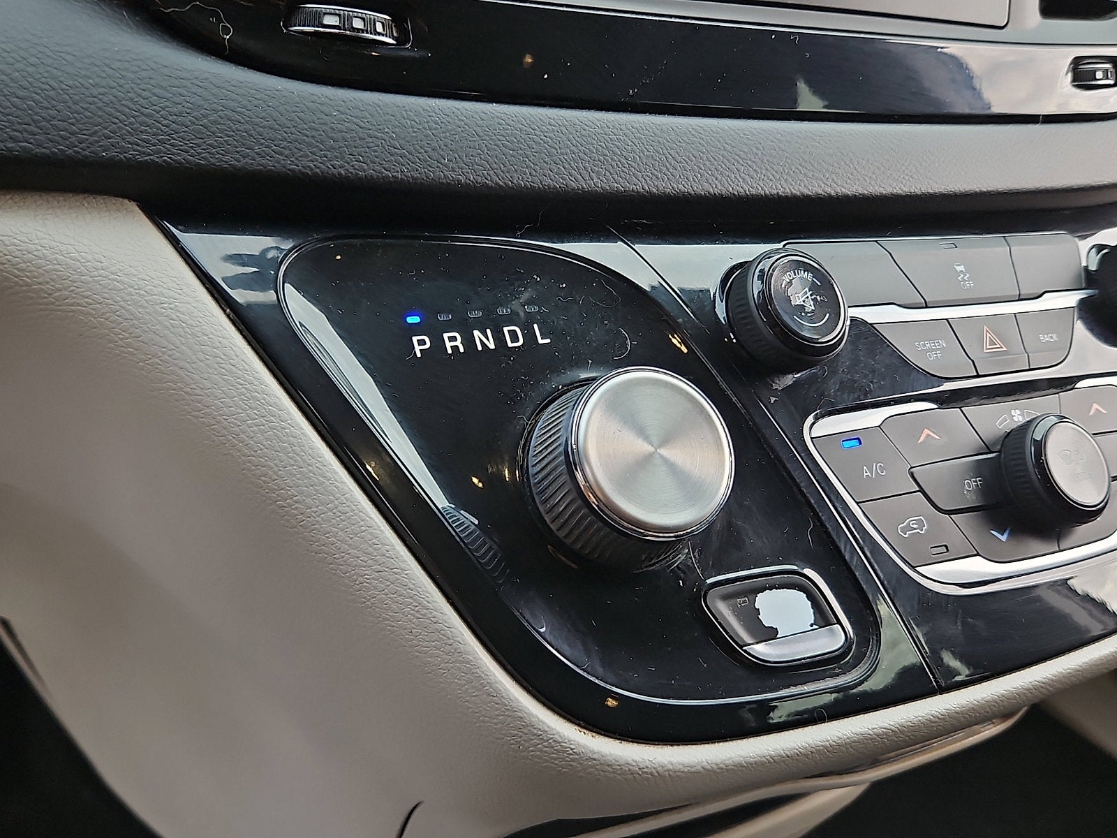 2017 Chrysler Pacifica Touring
