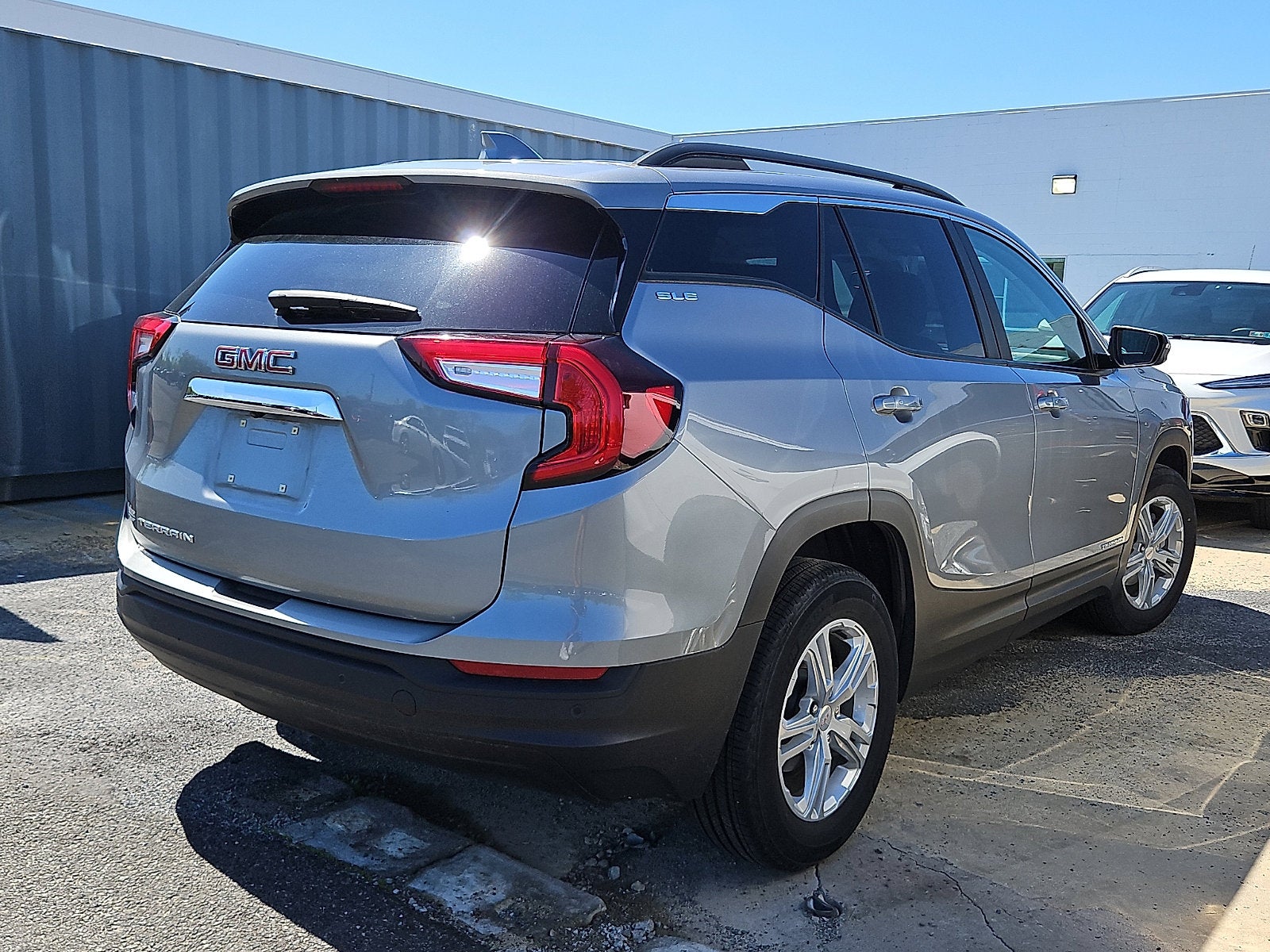 2023 GMC Terrain SLE