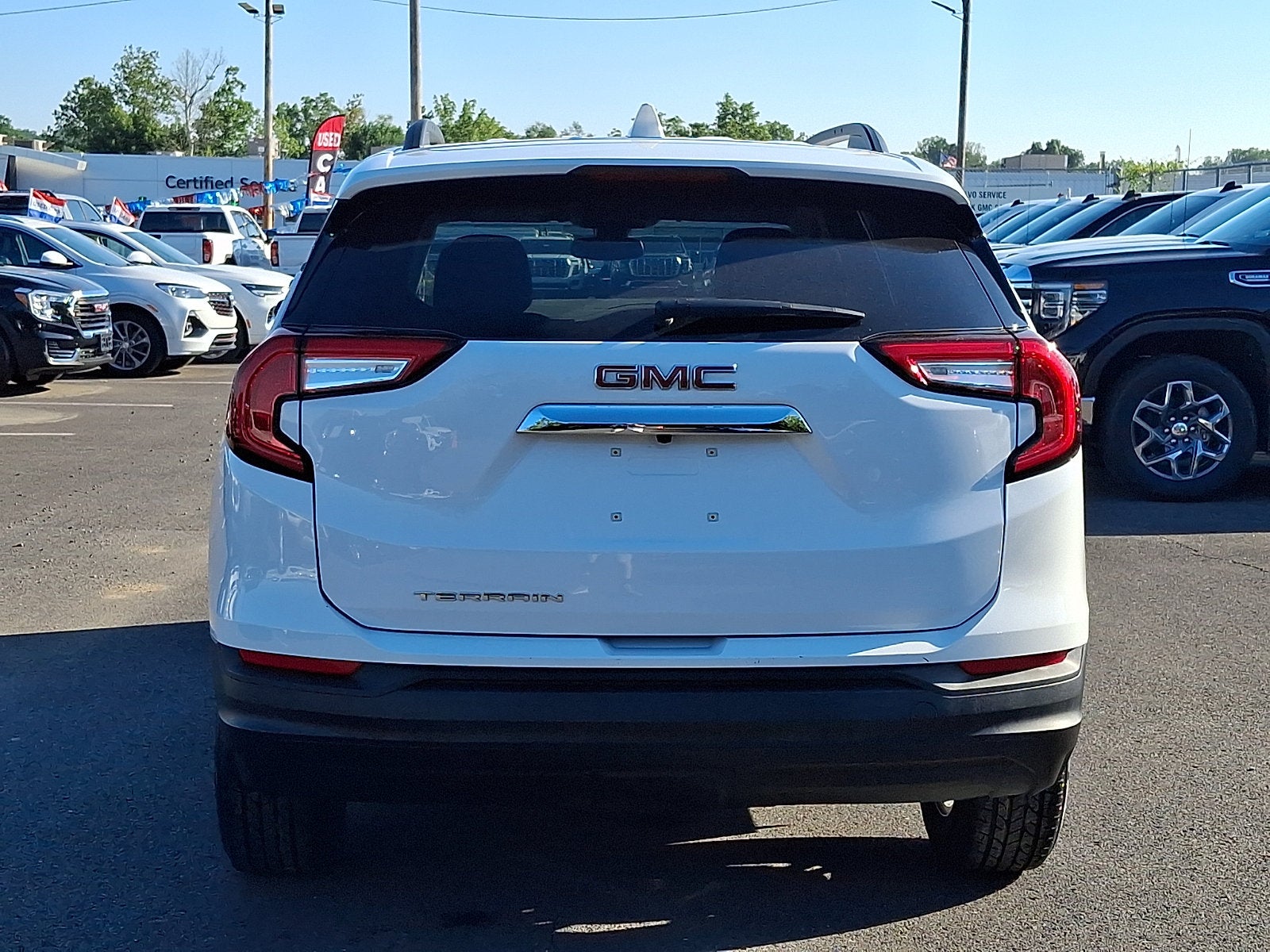 2023 GMC Terrain SLE