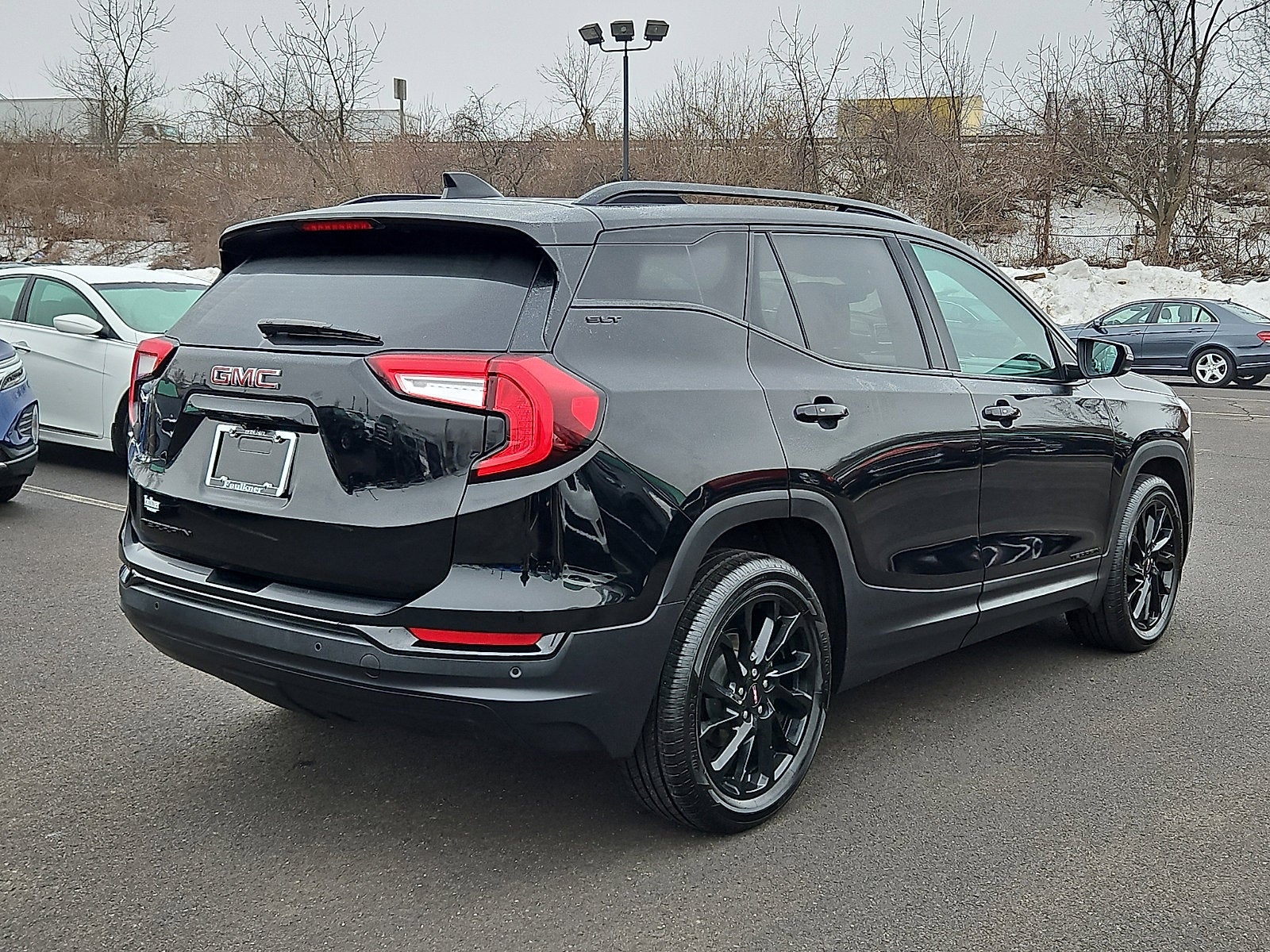2023 GMC Terrain SLT