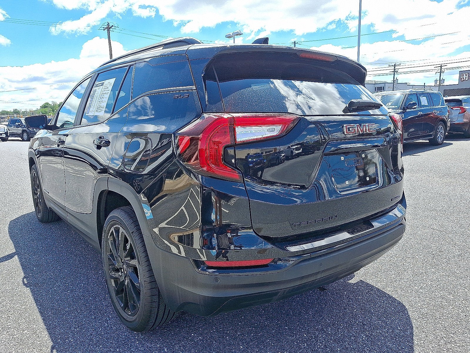 2023 GMC Terrain SLE