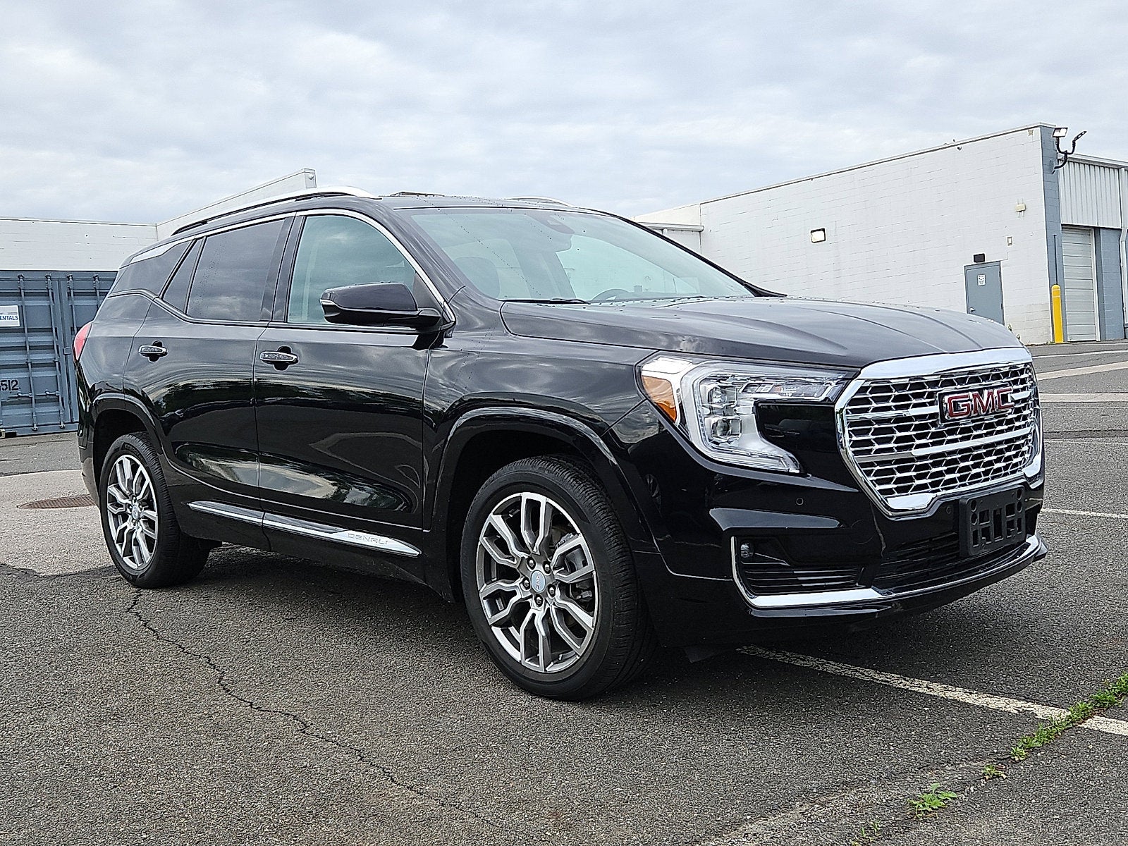 2023 GMC Terrain Denali