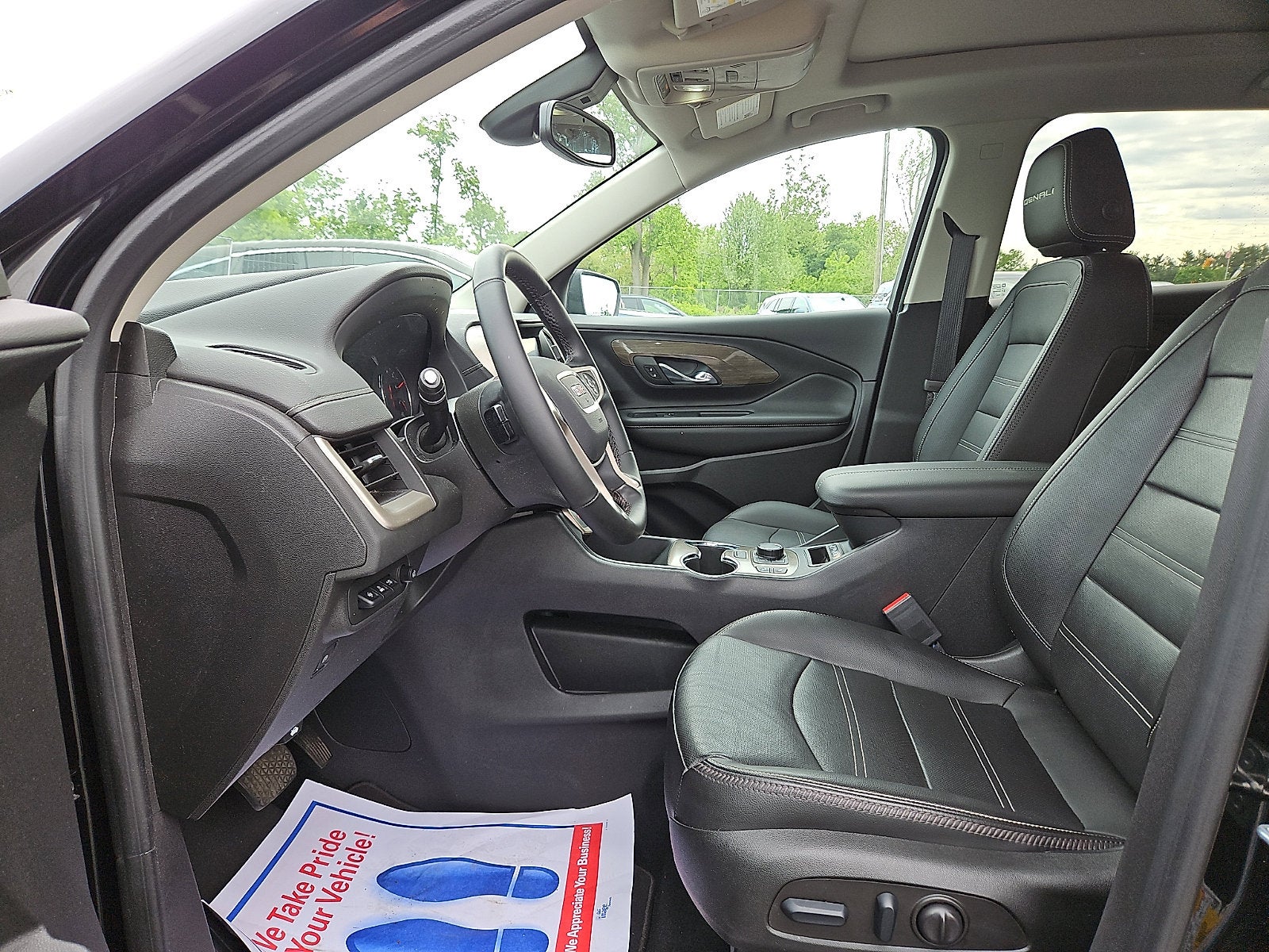 2023 GMC Terrain Denali