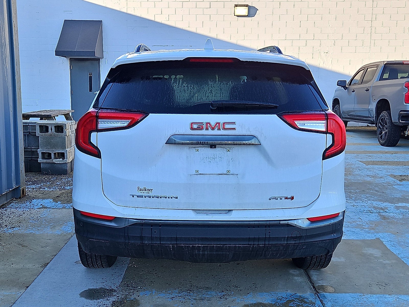 2023 GMC Terrain AT4