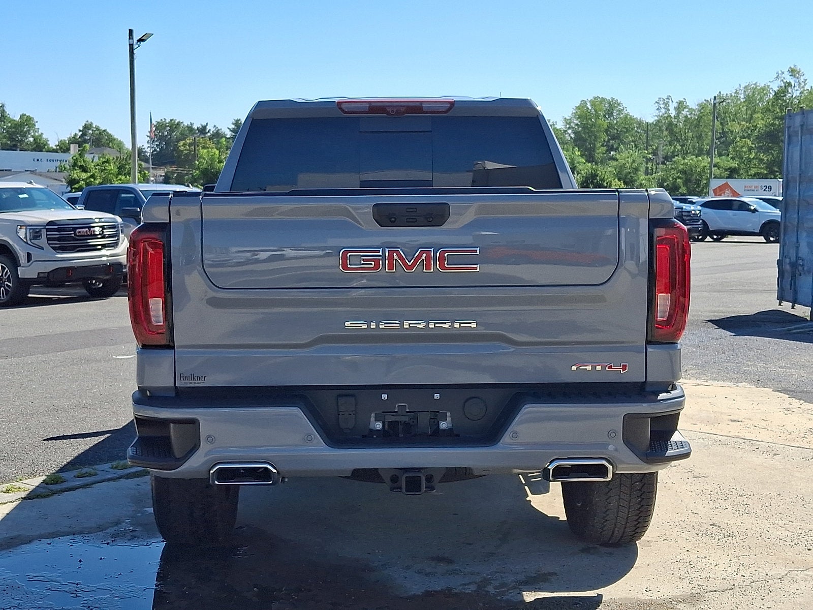 2024 GMC Sierra 1500 AT4