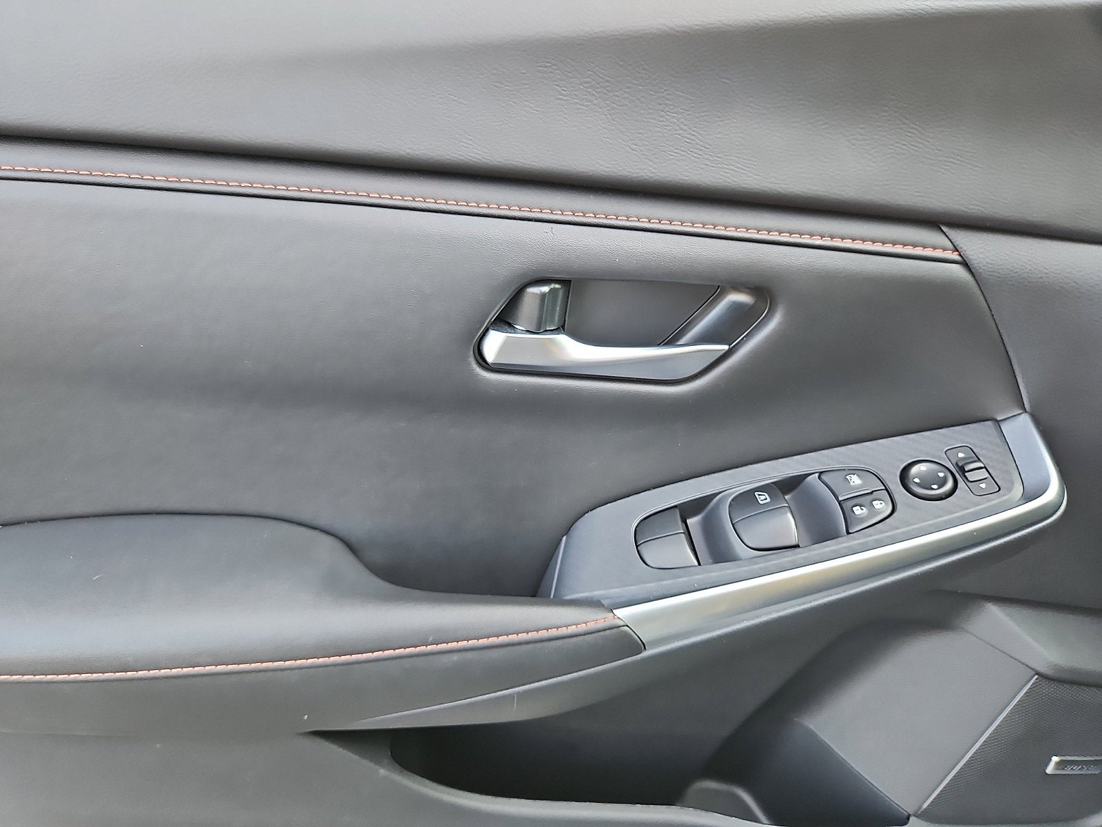 2024 Nissan Sentra SR Xtronic CVT