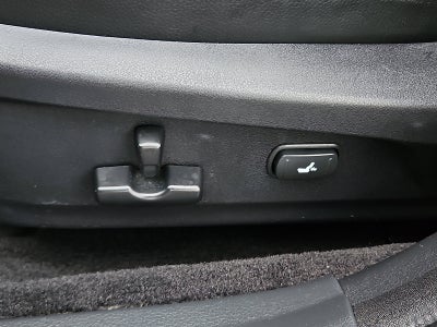 2011 Subaru Outback 2.5i Limited Pwr Moon