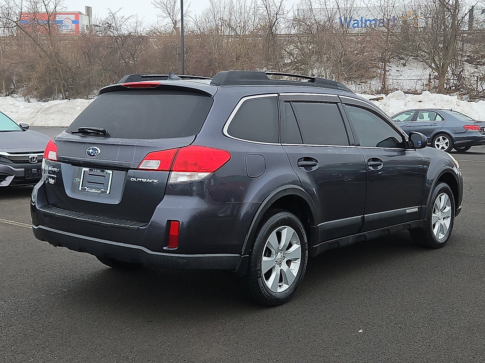 2011 Subaru Outback 2.5i Limited Pwr Moon