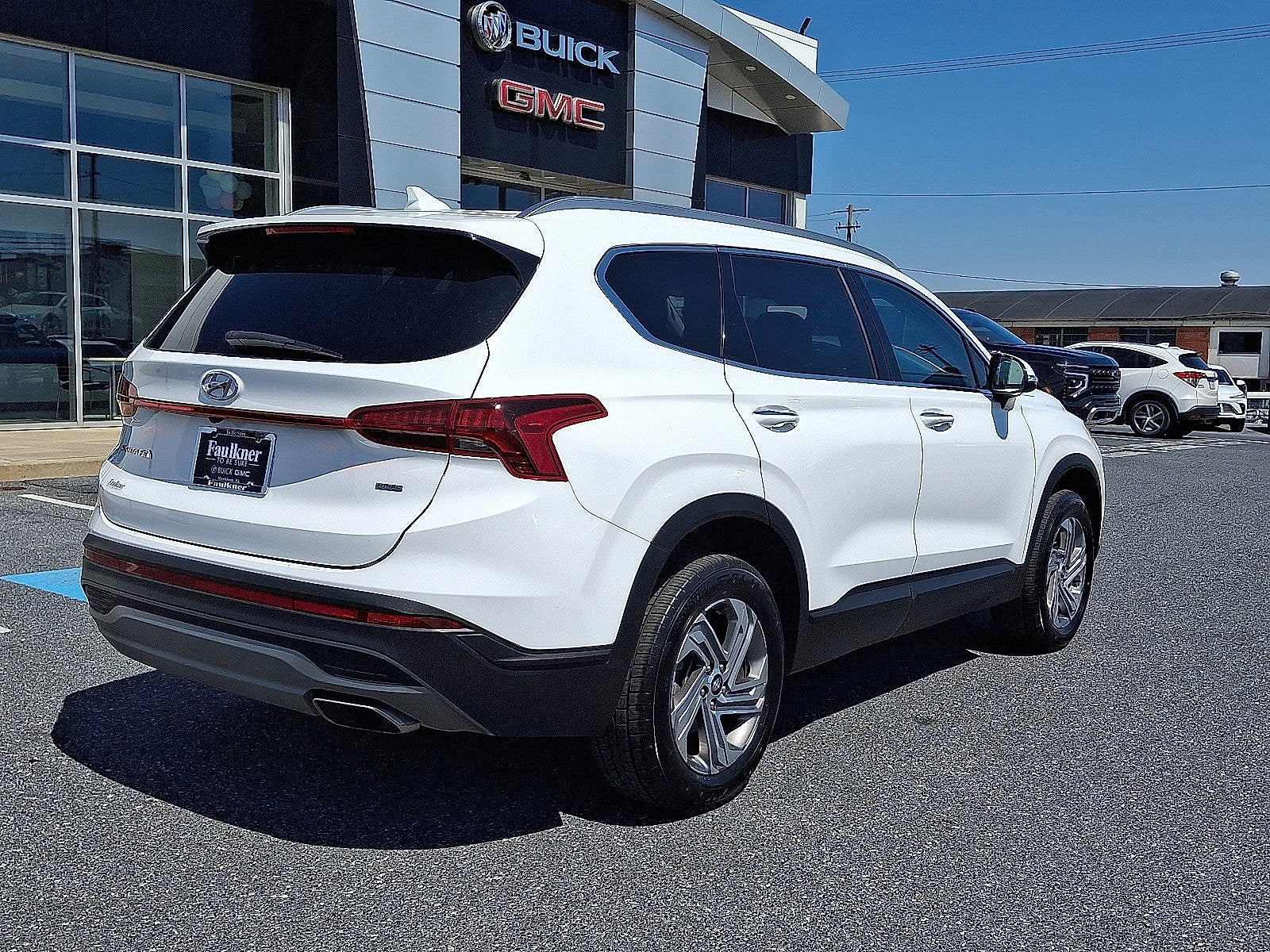 2023 Hyundai SANTA FE SEL