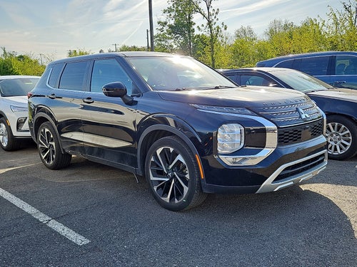 2022 Mitsubishi Outlander SE