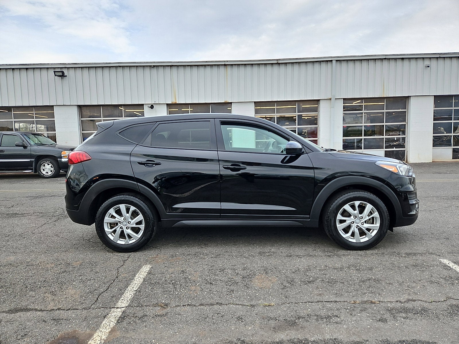 2019 Hyundai TUCSON SE