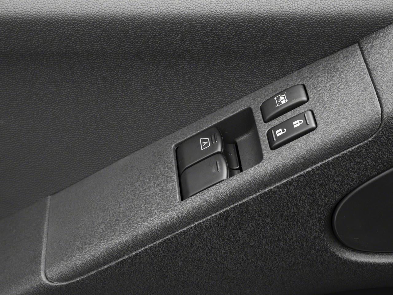 2018 Nissan Frontier King Cab 4x4 SV V6 Auto