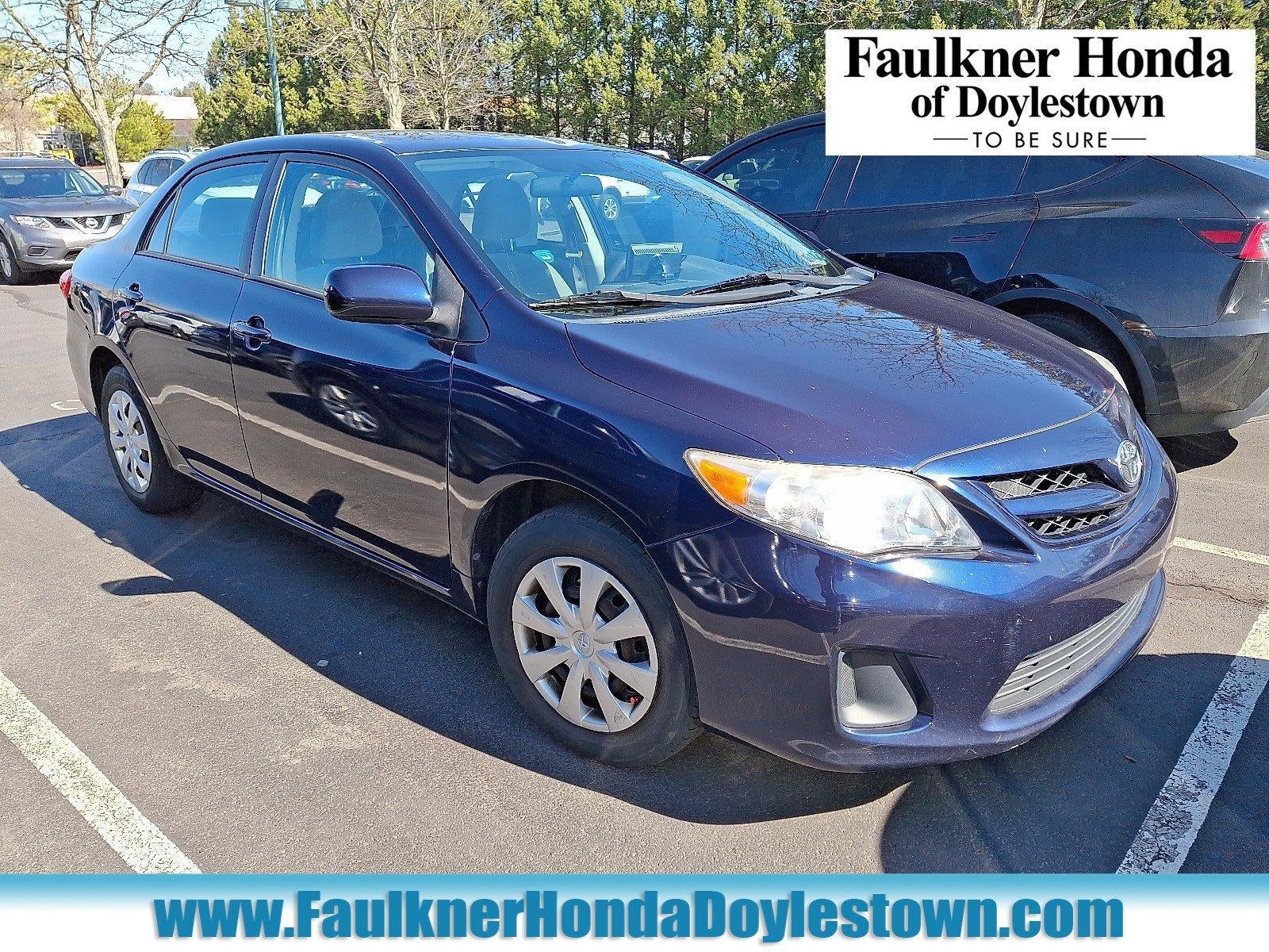 2011 Toyota Corolla 4dr Sdn Auto LE (Natl)