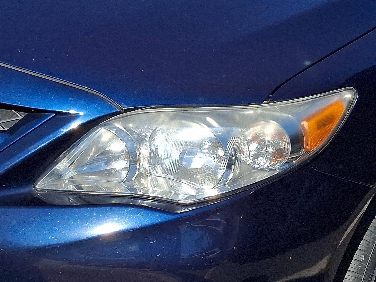 2011 Toyota Corolla 4dr Sdn Auto LE (Natl)