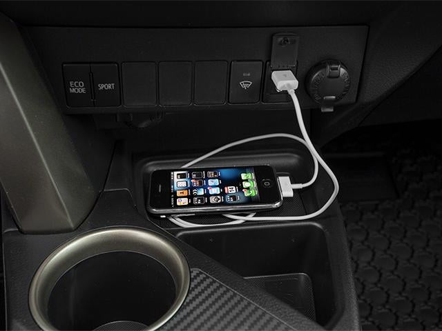 2013 Toyota RAV4 AWD 4dr XLE (Natl)