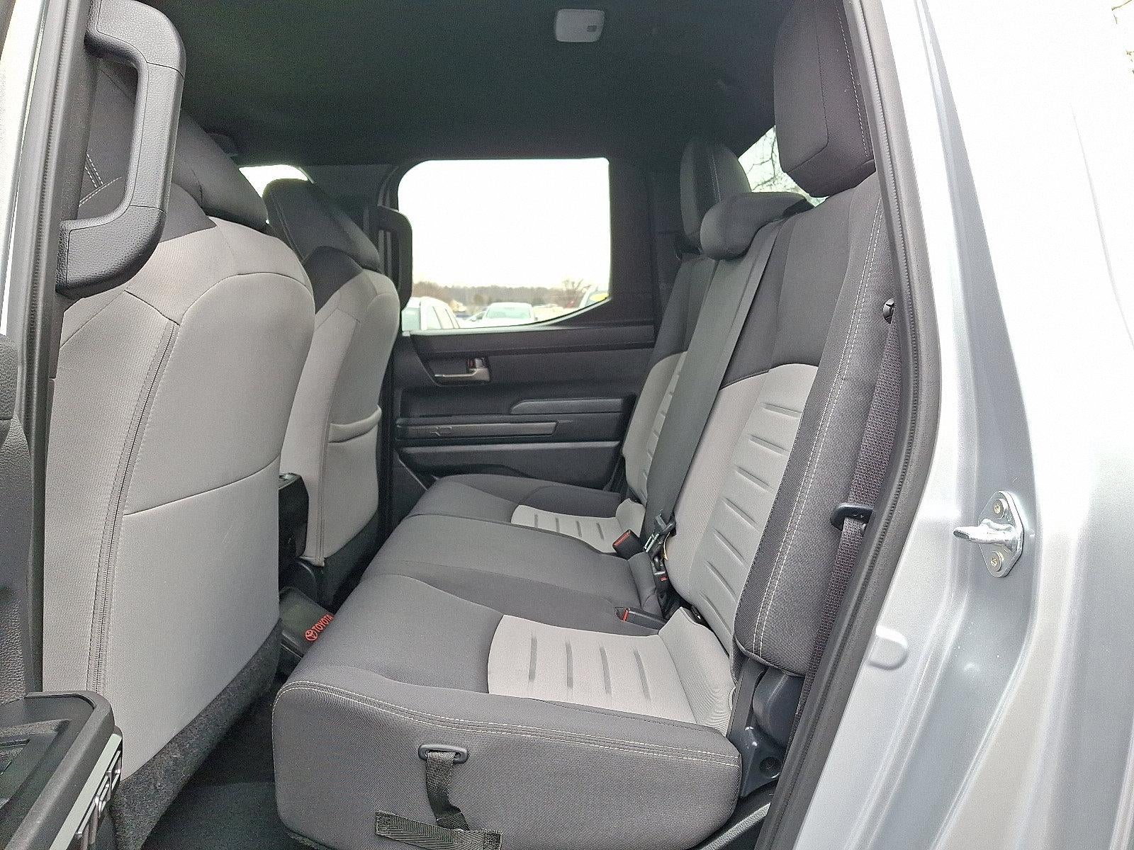 2025 Toyota Tacoma 4WD 4WD SR Double Cab 5' Bed MT (Natl)